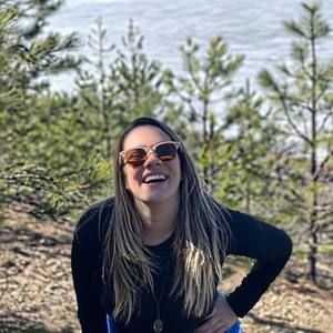 Meet your Posher, Tassi